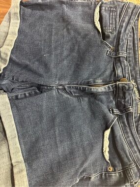Casual Dark Blue Denim Shorts Universal Thread Jean Shorts Size 10 (cl-2)